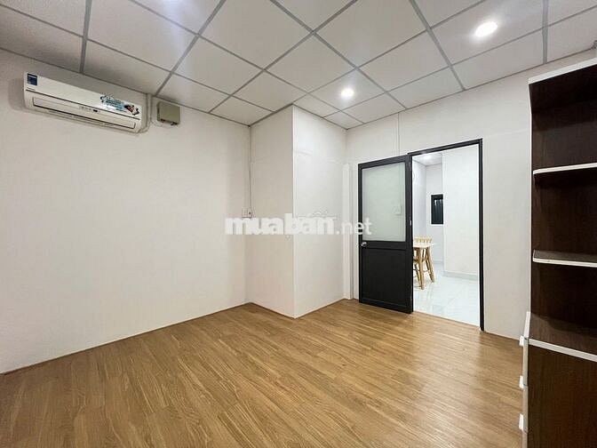 ĐỪNG BỎ LỠ PHÒNG 1PN 40M2 CHÍNH CHỦ GẦN CHỢ HẠNH THÔNG TÂY - VINCOME