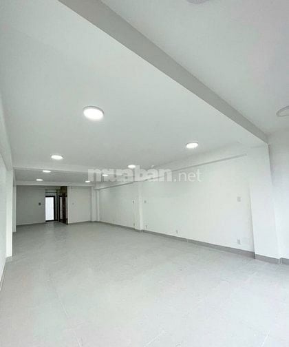 TOÀ MỚI 2 MẶT TIỀN TRƯỚC SAU CÓ THANG MÁY 38B ÚT TỊCH - 6M x 20M 