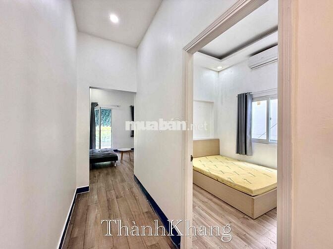 Căn Hộ 1PN Tách Bếp Bancol, Rộng 50m2, Full NT, Ngay Việt Nam Quốc Tự