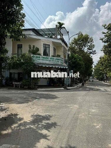 Siêu phẩm ngang 24m góc 2 mặt tiền đường Lý Thái Tổ, p phú Mỹ