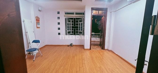 Chính chủ cho thuê phòng trọ phố Nguyên Hồng - Vũ Ngọc Phan full đồ