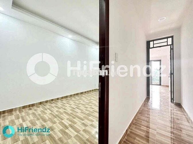 CHO THUÊ CĂN HỘ 2 PHÒNG NGỦ BAN CÔNG LỚN NGAY NGUYỄN SƠN.