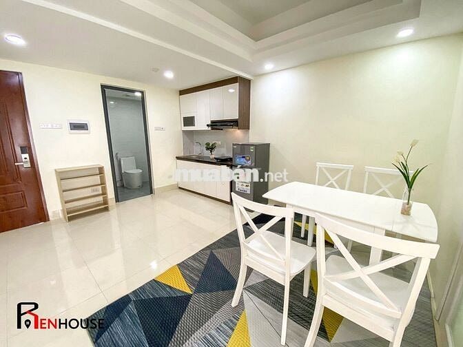 CĂN HỘ 1N1K BAN CÔNG SIÊU THOÁNG NGAY CÔNG VIÊN YÊN HOÀ - NGUYỄN KHANG