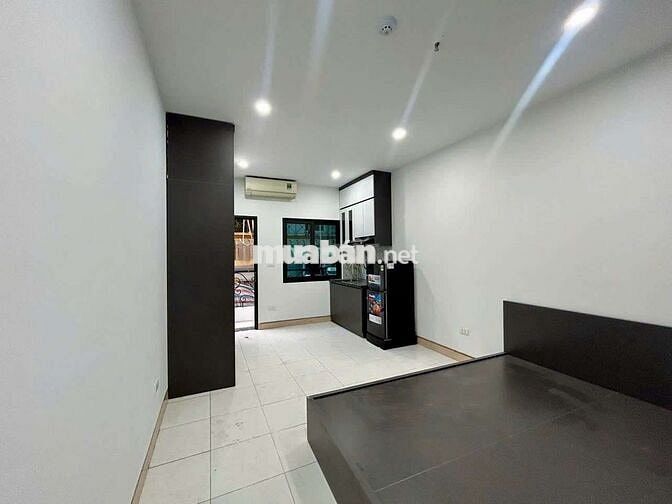 Bóc tem CCMN 30m2 Full đồ. Máy giặt riêng, ban công tại Trần Duy Hưng