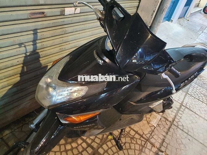 Click màu đen mua 2010 bs 84 máy êm,công chứng