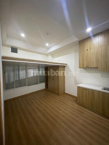 Bán nhà Bùi Xương Trạch, ô tô vào nhà 7 tầng, MT5m, gồm 19P ngủ, 20 tỷ