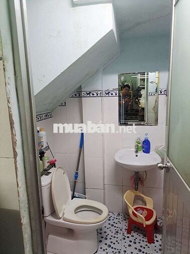 🔥 HÀNG HÓT – GẦN CHỢ LÊ VĂN QUỚI, BTĐ
🚗 53m² (4 x 13.5)💰 Chỉ 3.9 tỷ