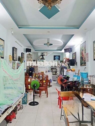 🔥 HÀNG HÓT – GẦN CHỢ LÊ VĂN QUỚI, BTĐ
🚗 53m² (4 x 13.5)💰 Chỉ 3.9 tỷ