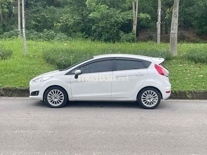 Ford Fiesta 2015 S 1.5 AT đẹp zin hiếm gặp