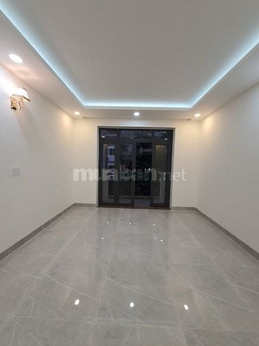 Cho Thuê Nhà Đường Ung Văn Khiêm,P.25. Quận Bình Thạnh. Gía Chỉ 25tr