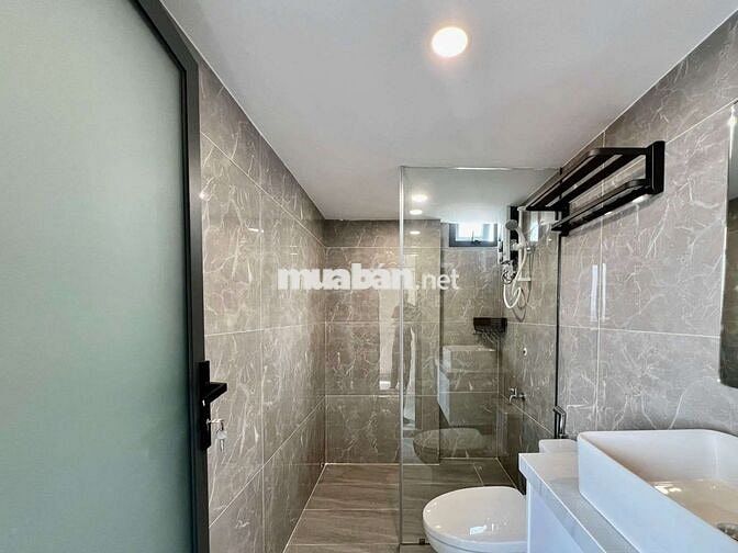 CHO THUÊ DUPLEX LUXURY Ở ĐẦU PHẠM VĂN ĐỒNG ,GV