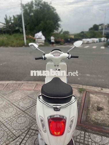 vespa 2023 chính chủ bao ký mua bán.có trả góp