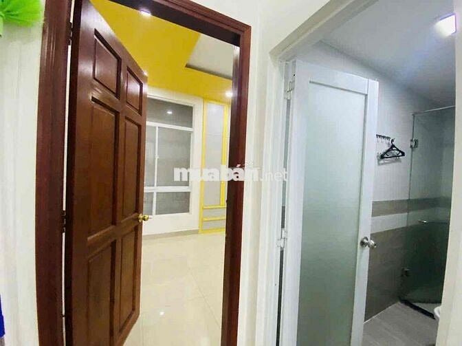 Chính chủ cho thuê nhà 3 tầng, mặt tiền ds8 hbp, 17tr/th