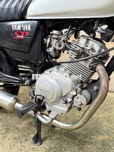 Yamaha YB125 SP màu trắng chính chủ.