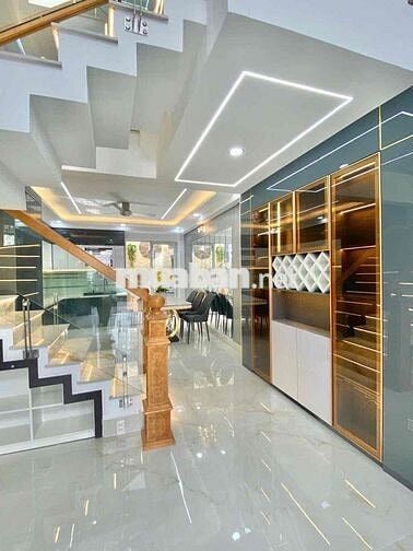 18 căn nhầ phố ngay ADV . SHR 2025