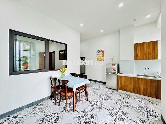 CĂN 1PN FULL NỘI THẤT NGAY CẦU HOÀ XUÂN BAN CÔNG RỘNG