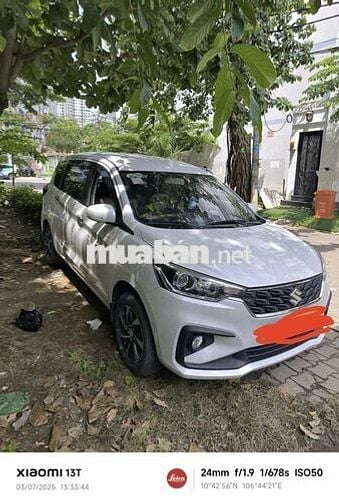 2022 Hybrid 1.5 AT - 77000 km