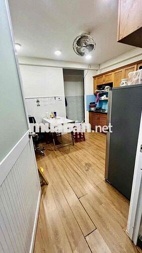 CHO THUÊ NHÀ HẺM KINH DOANH ĐƯỜNG 3/2, PHƯỜNG 11, QUẬN 10