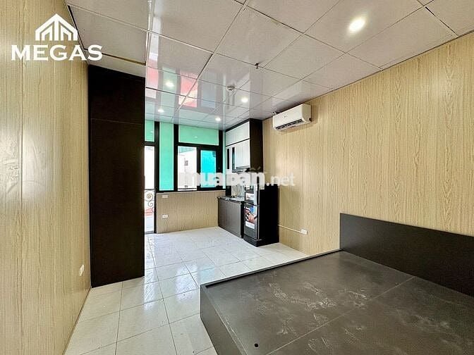 CHO THUÊ CĂN HỘ STUDIO FULL NỘI THẤT BAN CÔNG NGAY TẠI TRUNG KÍNH