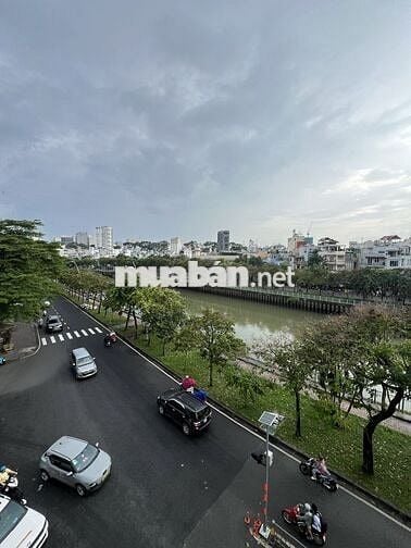 CHO THUÊ PHÒNG TRỌ RỘNG 40m2, MT ĐƯỜNG TRƯỜNG SA, PHÚ NHUẬN.