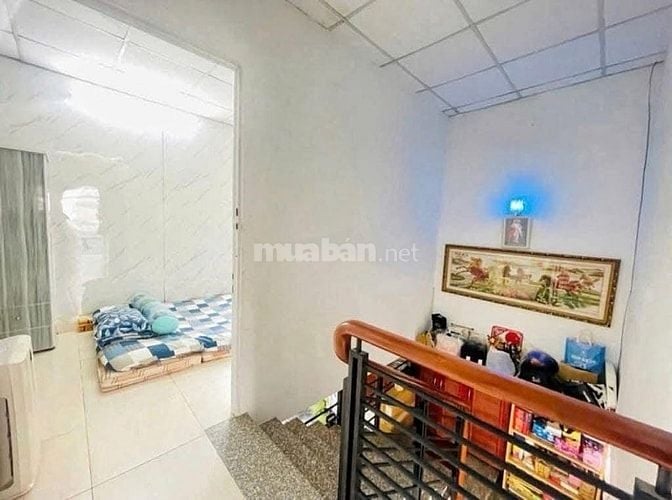 NHÀ HẺM TẠI QUẬN 9 CŨ GẦN LÊ VĂN VIỆT