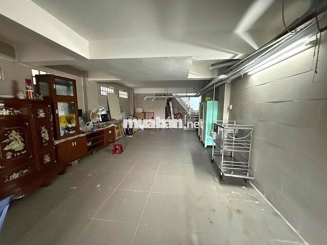 Cho thuê nhà góc 2 Mt khu dân cư ven sông, ful nt, thang máy, 33tr