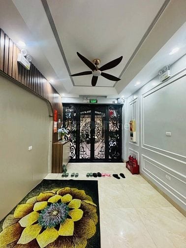 Nhà Đẹp Thang Máy, Đường Hoàng Mai 42/46m, 5 tầng, mt 3.5m, 12.8 tỷ