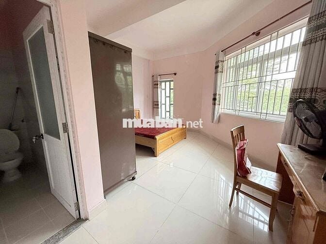 Cho thuê nhà góc 2 Mt khu dân cư ven sông, ful nt, thang máy, 33tr