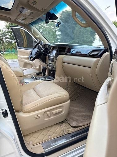 🐦‍🔥 LEXUS LX570  • Odo : 60.000 mls • Sản xuất : 2010 • màu trắng 