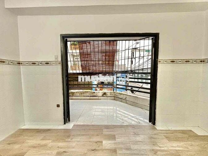 ✨GIẢM SỐC PHÒNG STUDIO BAN CÔNG SẴN MÁY LẠNH, THANG MÁY _ GẦN ĐẦM SEN