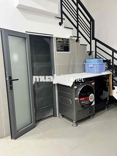 Quận 10 - Căn hộ Mini ban công có giặt sấy