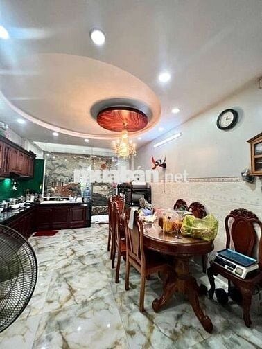 BÁN NHÀ MẶT TIỀN GÒ XOÀI, 93M2, 5 TẦNG, CHO THUÊ 20TR, GIÁ 8,2 TỶ TL