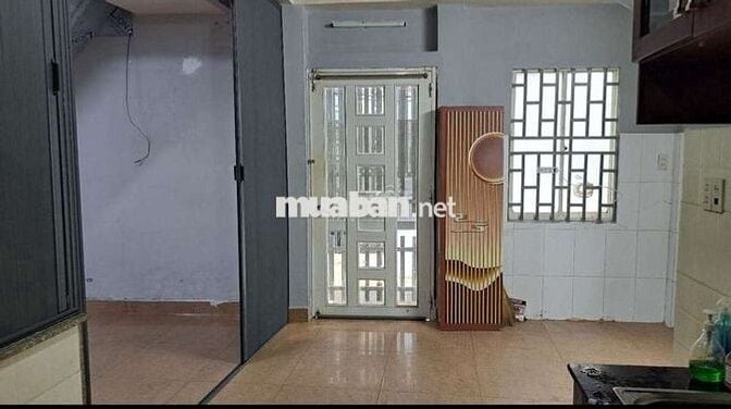 CHO THUÊ NHÀ HẺM 3 GÁC, 1 XET, CMT8 Q.10