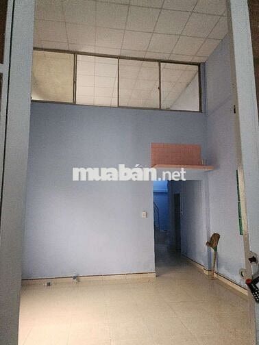 Bán nhà măt tiền quốc lộ 50 phong phú giá rẻ nhà nở hậu