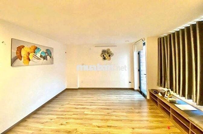 🔥CHO THUÊ – 243/9 TÔ HIẾN THÀNH, P.13, Q.10🔥- 5x20 - trệt , 2 lầu .