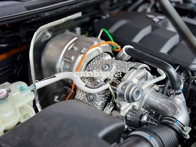 Mitsubishi Triton MỚI 100% + TRƯỚC BẠ + QUÀ TẶNG