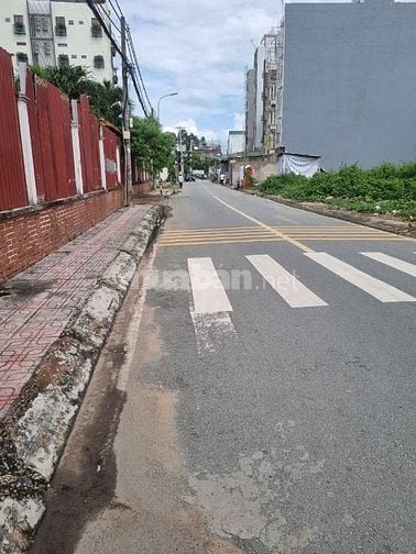 Chính chủ bán đất sau căn MT Võ Văn Hát, Q9. 64m2 Full thổ Giá 4.4 tỷ