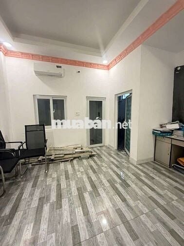 Nhỉnh 6 tỷ Nhà Phố 5m x 18m. 3 tầng Góc 2MT Hẻm 8m Trương Thị Hoa