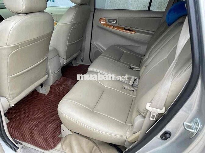 Toyota Innova 2009 V Stđ