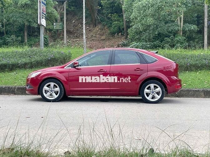 Ford Focus 2011 1.8 số tự động full đồ chơi