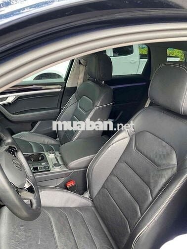 Volkswagen Touareg 2023 Luxury - 34000 km