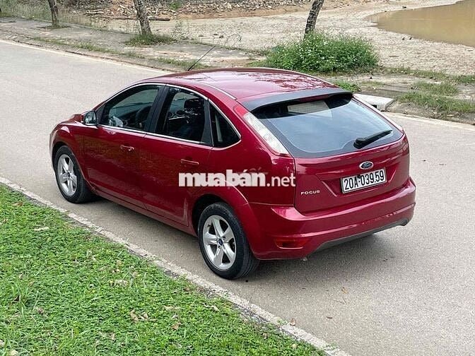 Ford Focus 2011 1.8 số tự động full đồ chơi