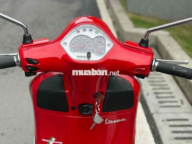 Vespa GTS 2012 4Val Nhập Italia Chính Chủ