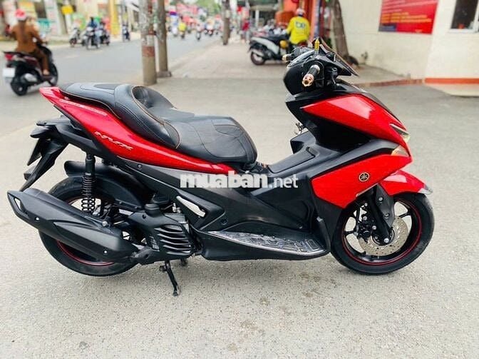 YAMAHA NVX 125cc  ĐK 2018 .HỖ TRỢ GÓP