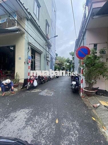 bán nhà c4 kiệt oto nhựa Phạm Cự Lượng Sơn Trà gần Biển