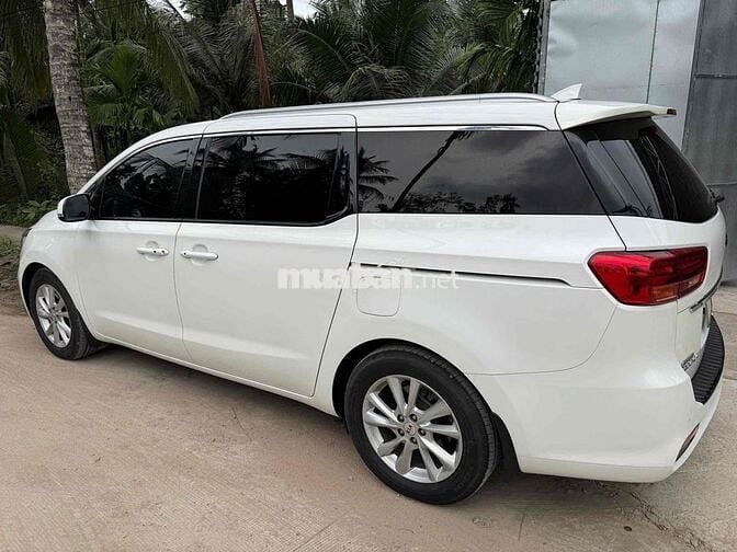Kia Carnival 2020 - 30v