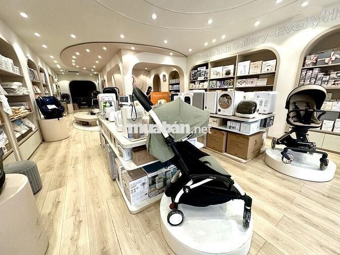 Bán nhà Trần Thái Tông, Cầu Giấy, mặt phố, kinh doanh, vị trí đắc địa