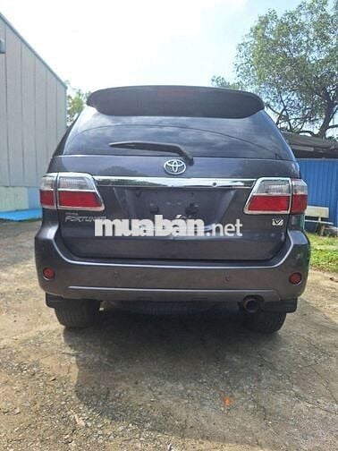 Fortuner 2010 AT xe gia đình ít đi