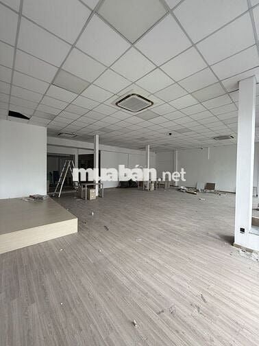 Văn phòng Hoàng Văn Thụ Phú Nhuận 150m² có sẵn 4 phòng giá chỉ 46tr