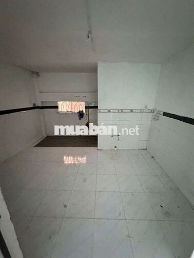 Nhà đường 704 Hương Lộ P.BTĐ A 5x14 lửng hẻm 4m 4tỷ 950 triệu